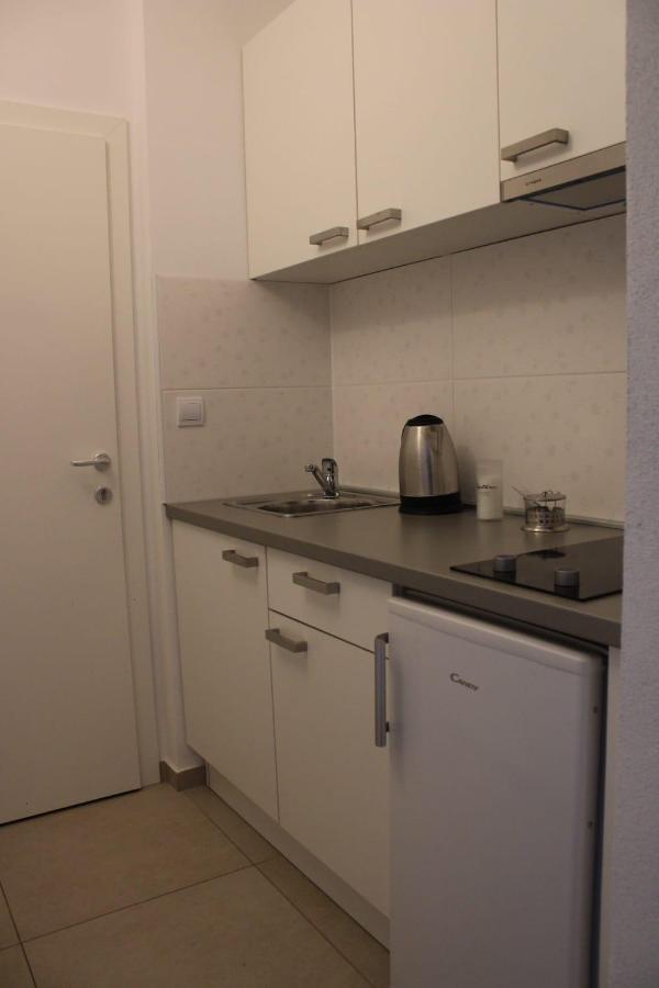 Superior Apt, 4 Rooms, 4 Bathrooms Promajna Exterior photo