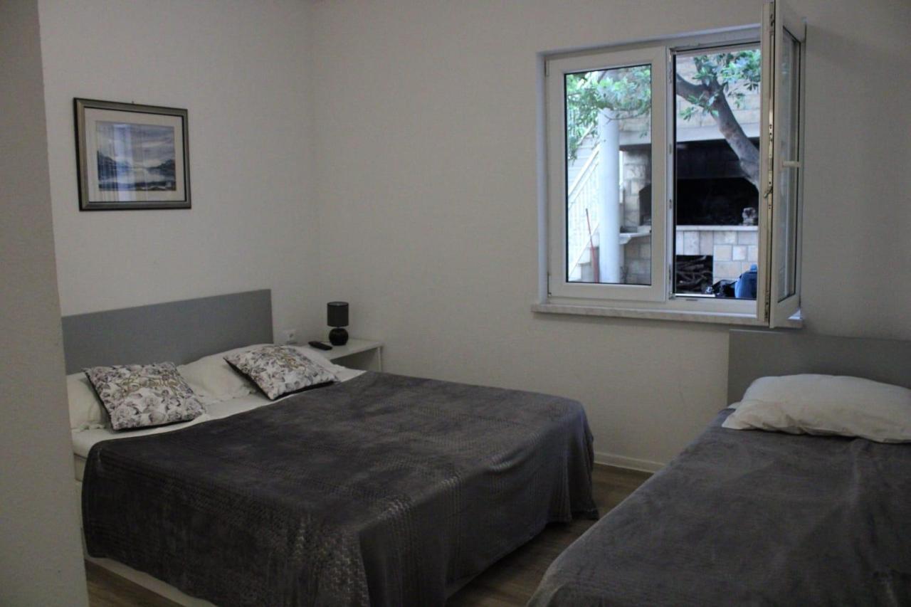 Superior Apt, 4 Rooms, 4 Bathrooms Promajna Exterior photo